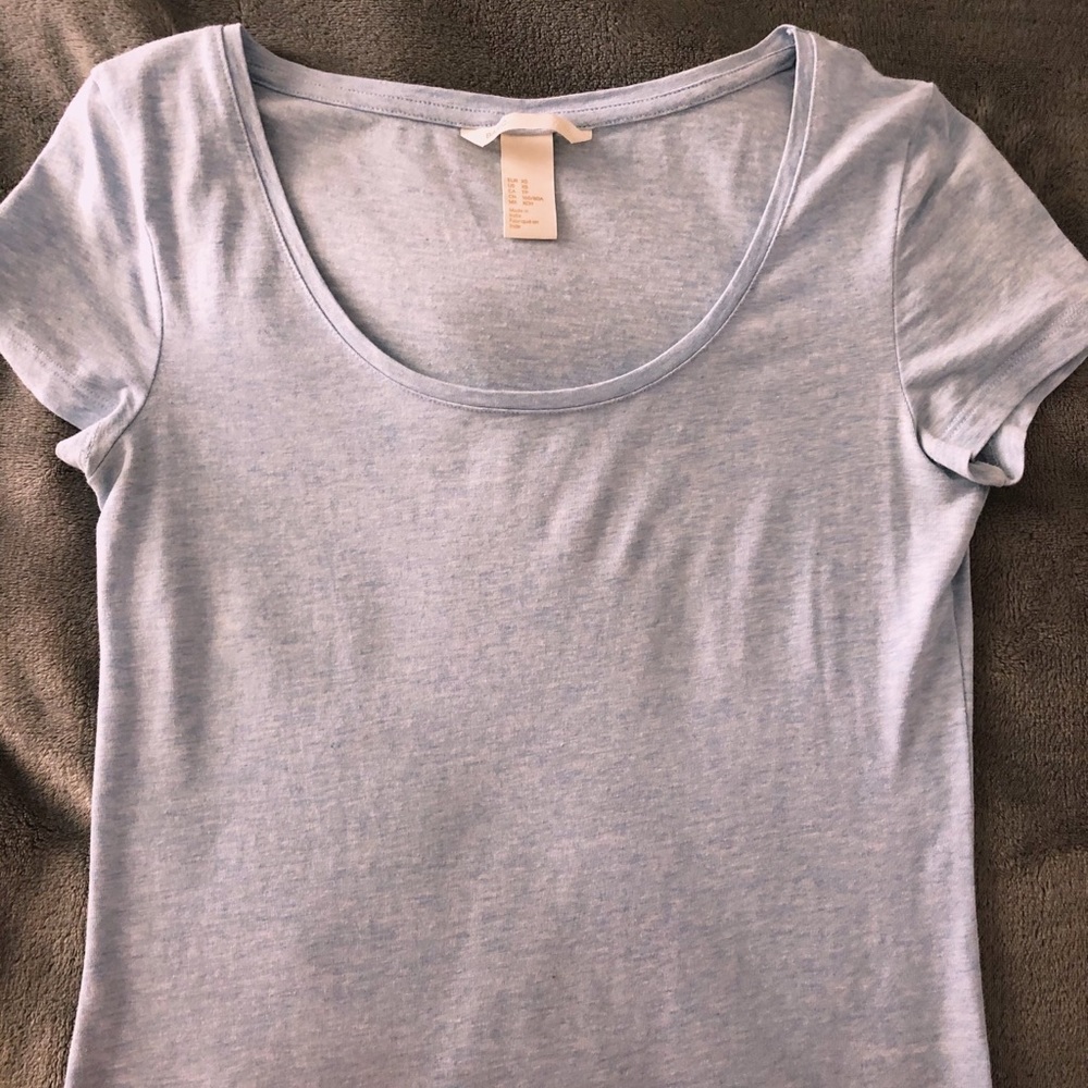 H&M simple light blue shirt 🦋